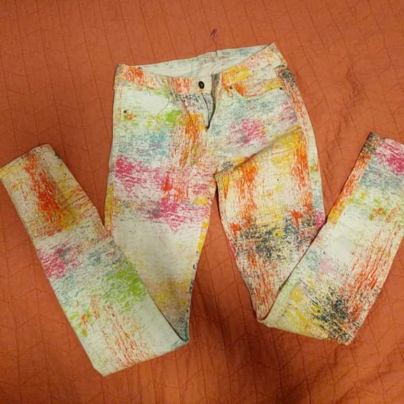 Colorful jeans! - Picture 2 of 4